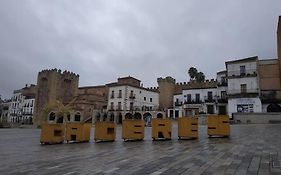 Apartamento Turístico Marem Cáceres